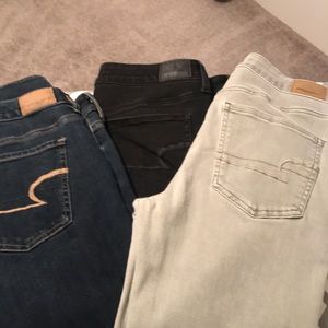3 pairs of AE super stretch Jeggings